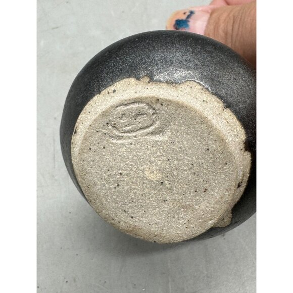 Small Vintage Black Ceramic Vase With Textured Finish Chip on Top Used READ - Picture 6 of 6